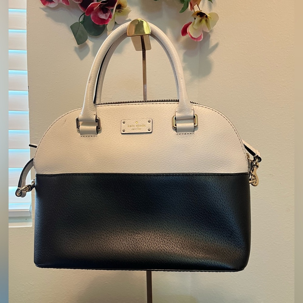 Kate Spade Carli Groove Two-Tone Black and Cream Satchel